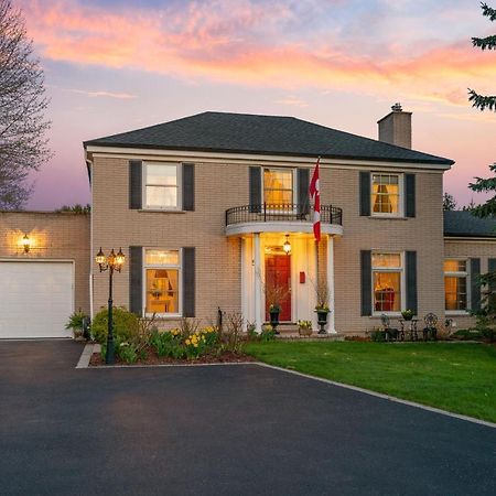 Abacot Hall Bed & Breakfast Niagara-on-the-Lake Bagian luar foto