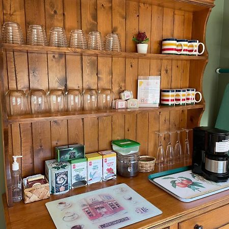 Abacot Hall Bed & Breakfast Niagara-on-the-Lake Bagian luar foto