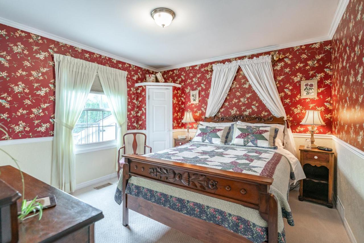 Abacot Hall Bed & Breakfast Niagara-on-the-Lake Bagian luar foto